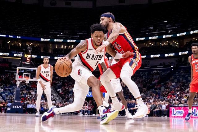 范迪克：任何阶段保持稳定性都是最困难的事情